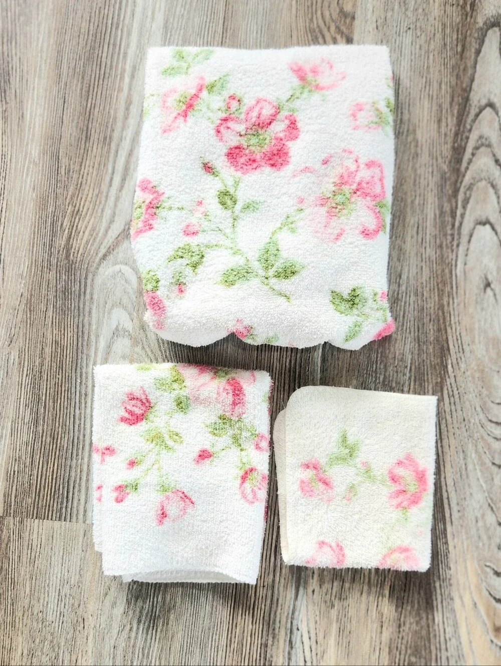Vintage Cannon Pink Rose 3 Piece Towel Set Cotton USA Mid Century Cottagecore
